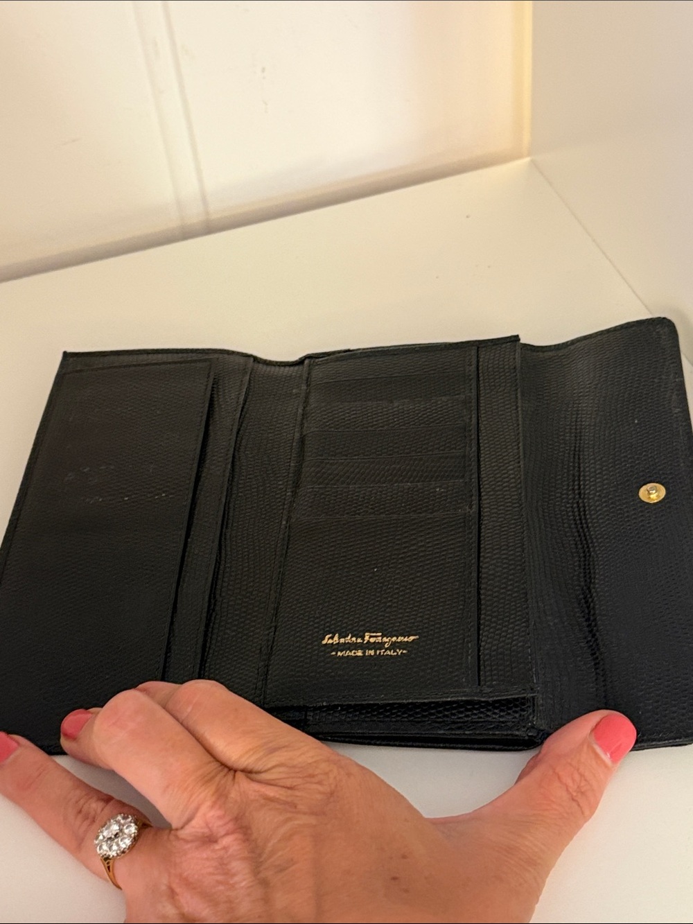 Vintage Salvatore Ferragamo Vara Bow Lizard-Embossed Continental Clutch - Picture 3 of 13